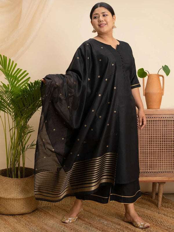 Plus Size Black Solid Cotton Suit Set - Jashvi