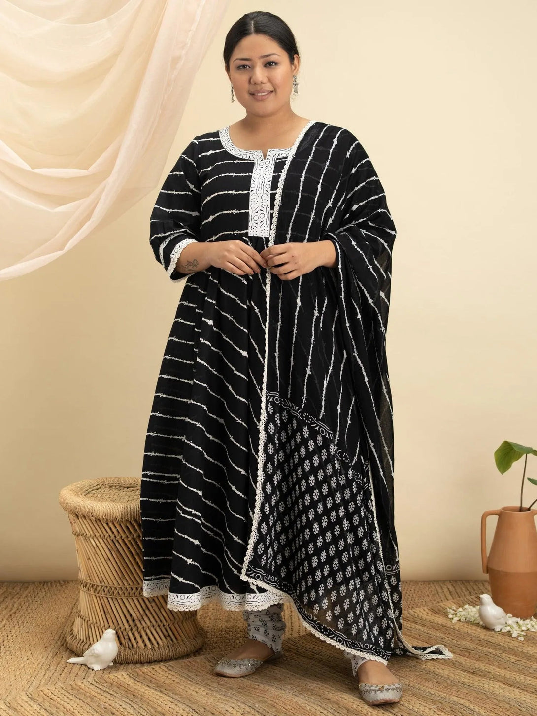 Plus Size Black Striped Cotton Suit Set - Jashvi