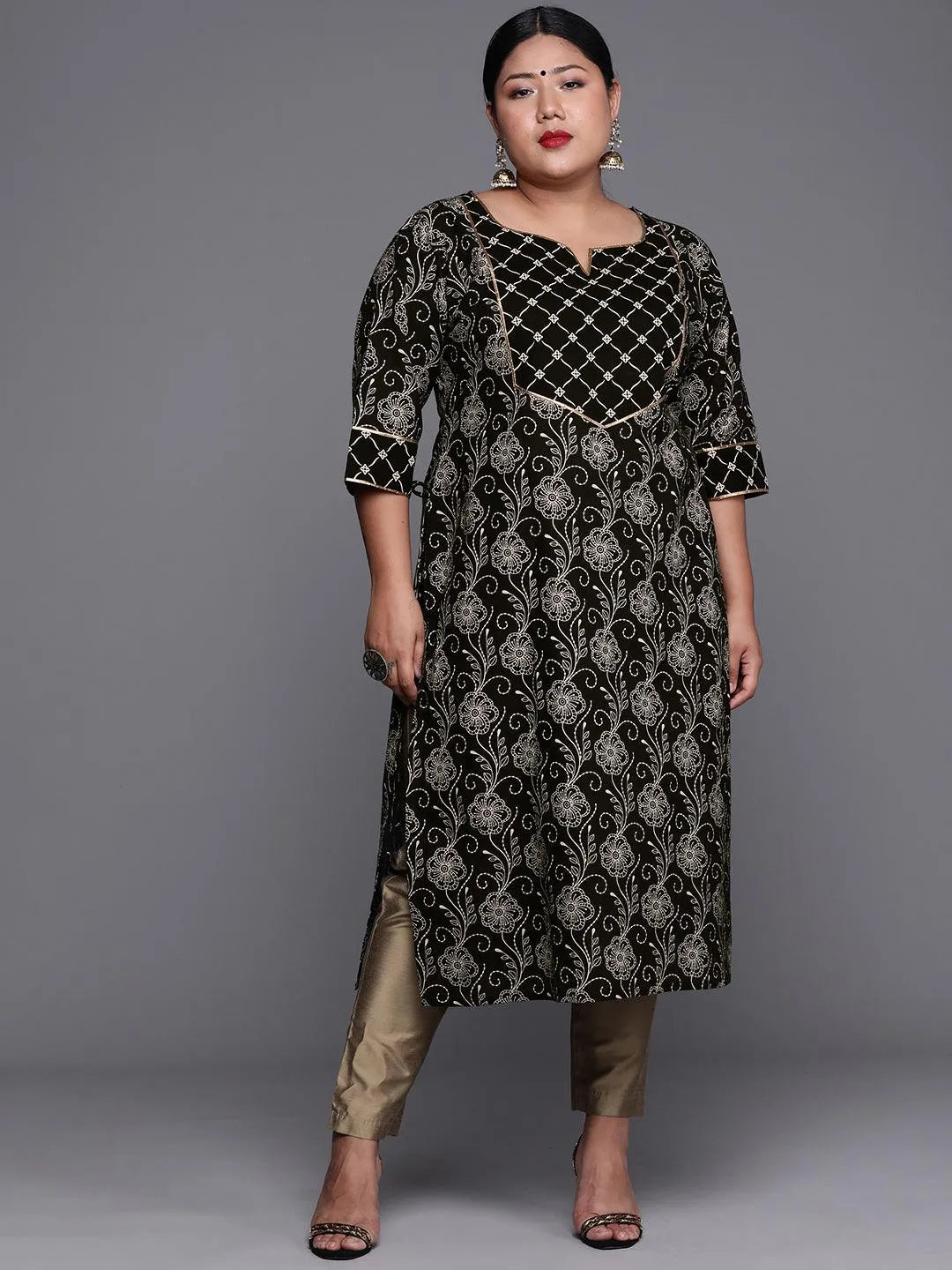 Plus Size Black Yoke Design Cotton Kurta - Jashvi