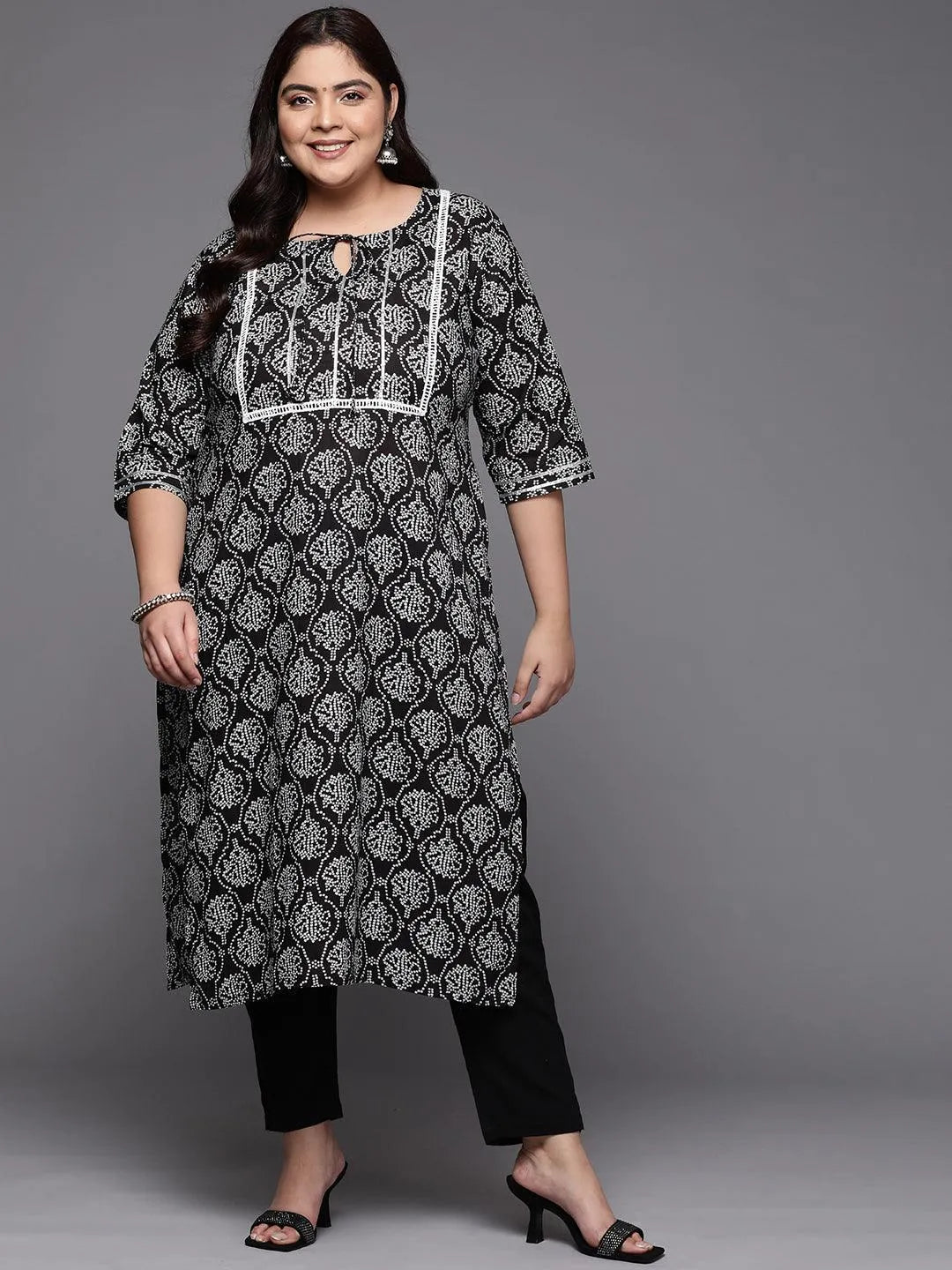 Plus Size Black Yoke Design Cotton Straight Kurta - Jashvi