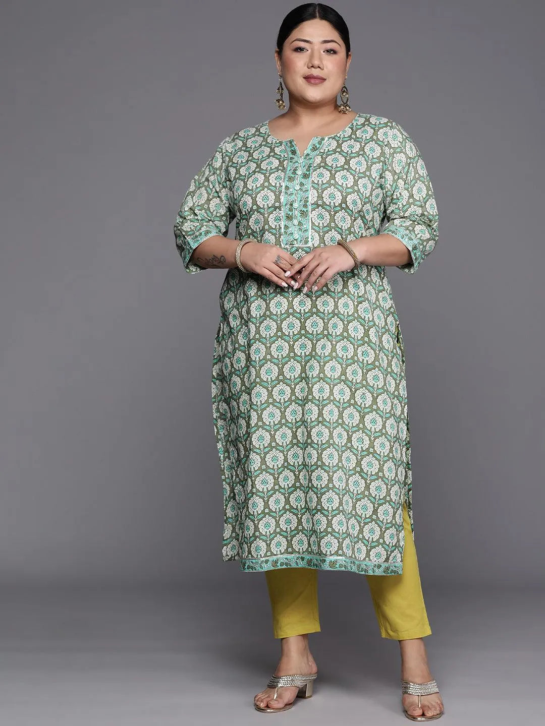 Plus Size Green Printed Cotton Straight Kurta - Jashvi