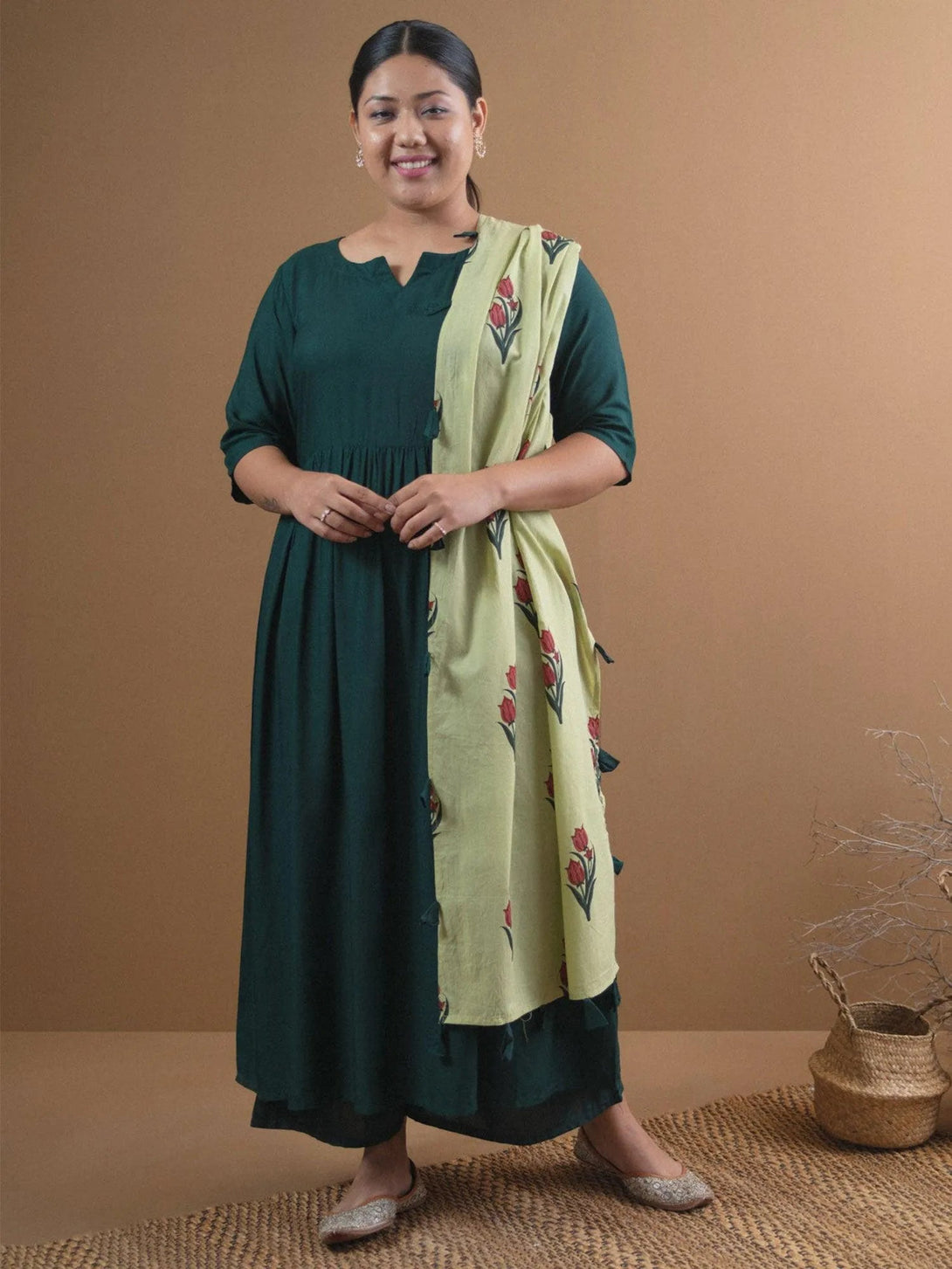 Plus Size Green Solid Rayon Suit Set - Jashvi