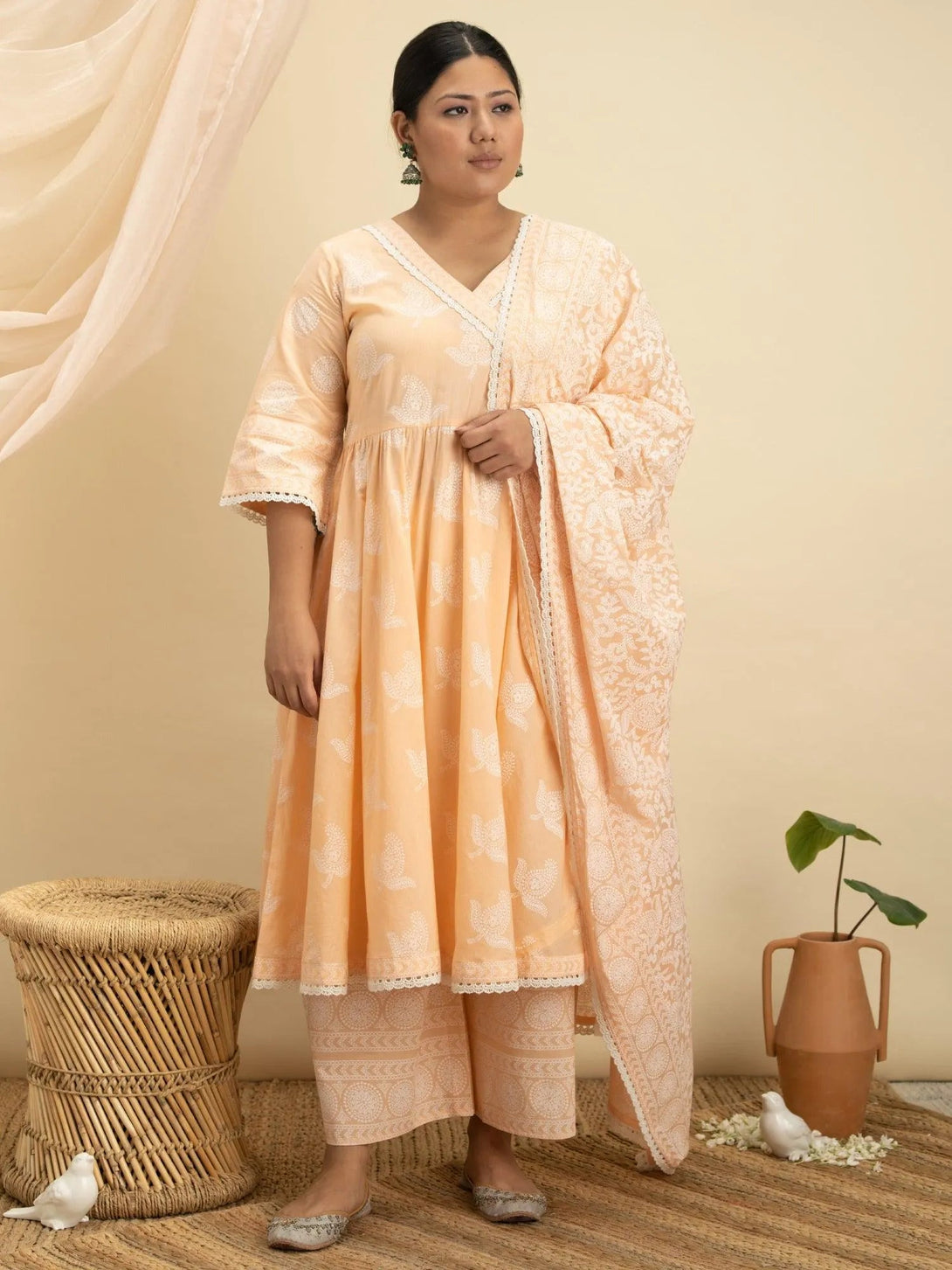 Plus Size Peach Printed Cotton Suit Set - Jashvi