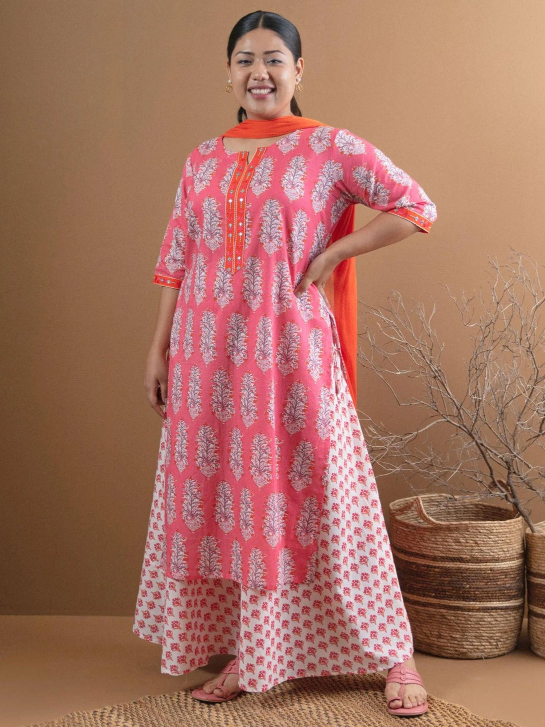 Plus Size Pink Printed Cotton Suit Set - Jashvi