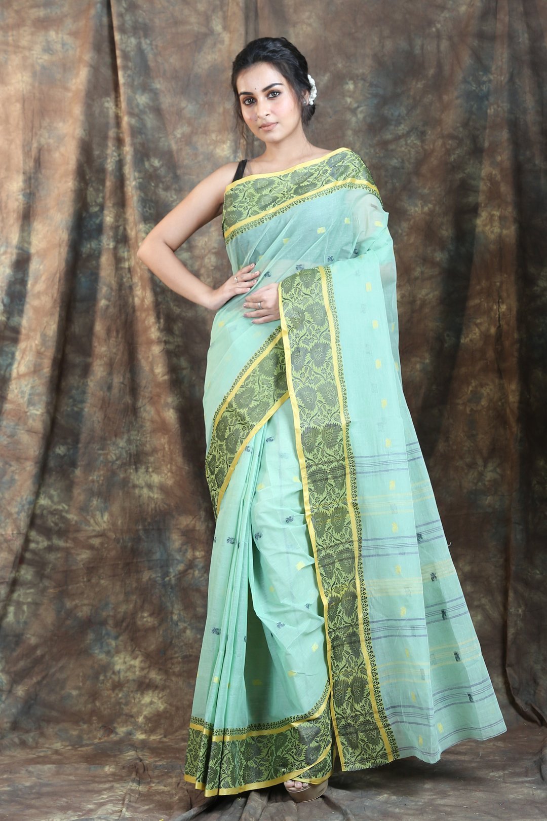 Women's Handwoven Cotton Tant Saree - Arhi