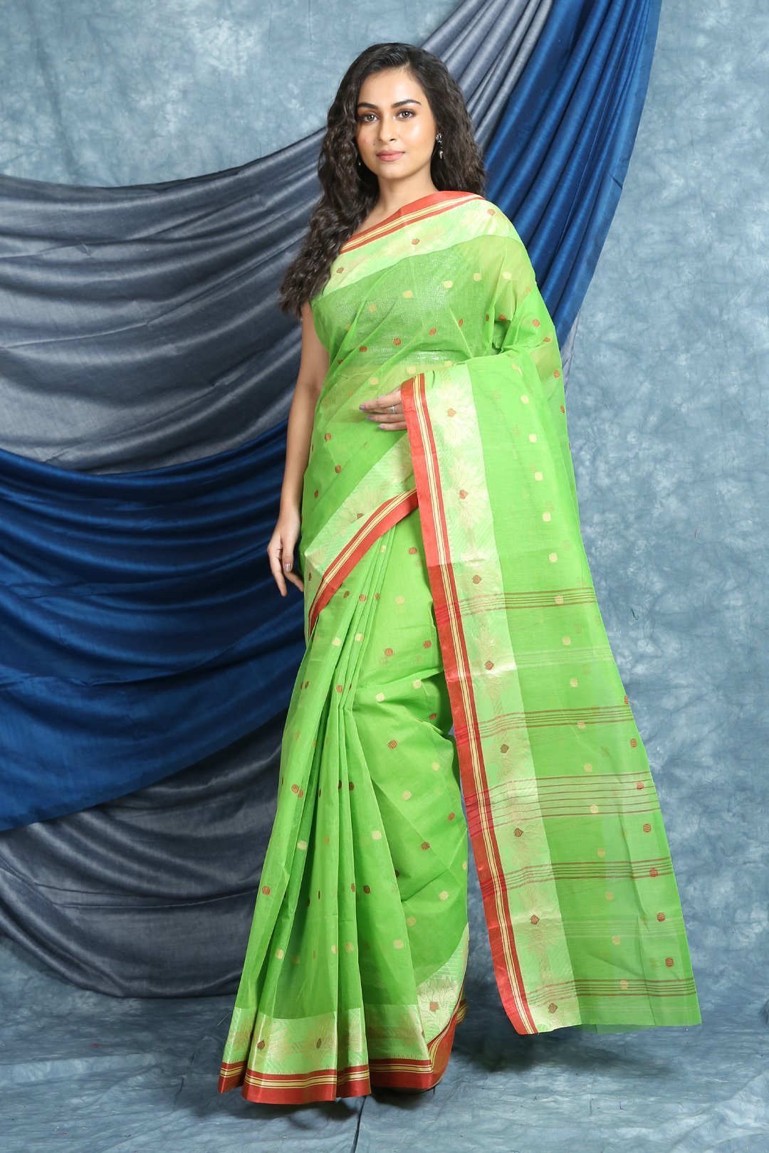 Women's Handwoven Cotton Tant Saree - Arhi