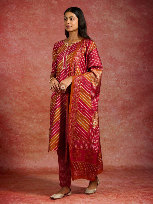 Red Printed Silk Blend Straight Kurta With Trousers & Dupatta - Jashvi