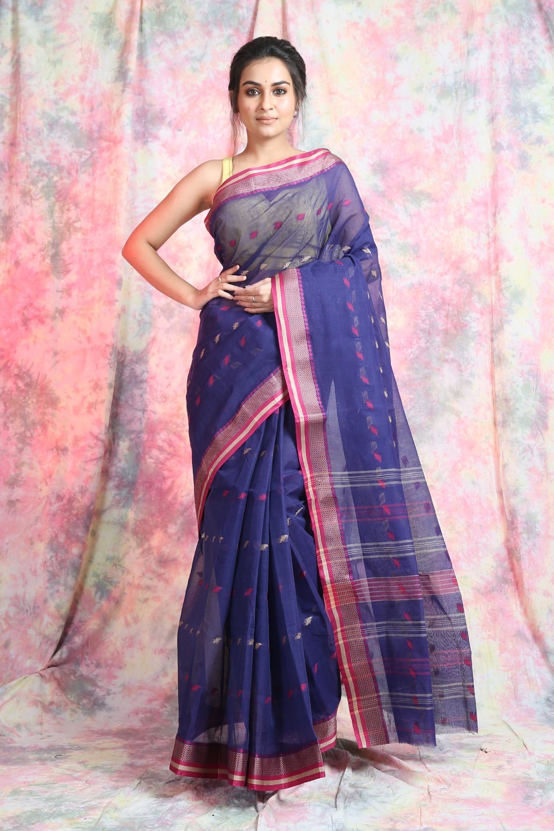 Women's Handwoven Cotton Tant Saree - Arhi