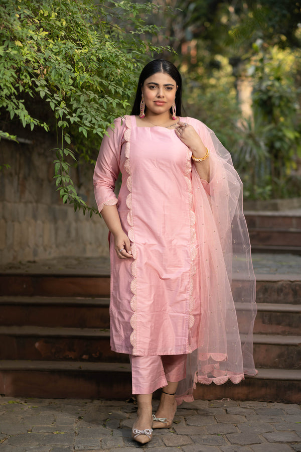 Women's Plus Size Peach Lace Kurta Set - Label Shaurya Sanadhya