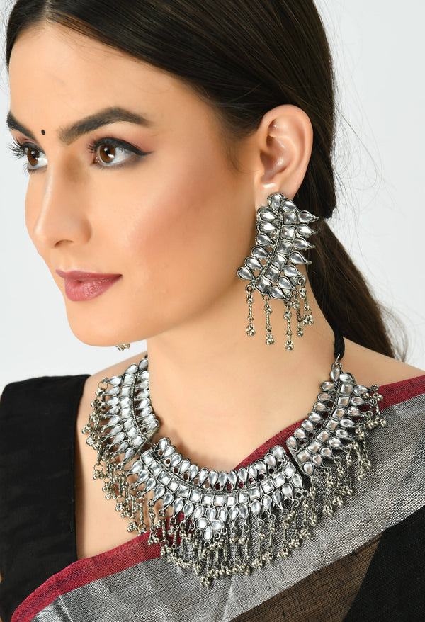 Kamal Johar Silver-Plated Kundan Necklace with Earrings white Mangalsutra Jkms_084