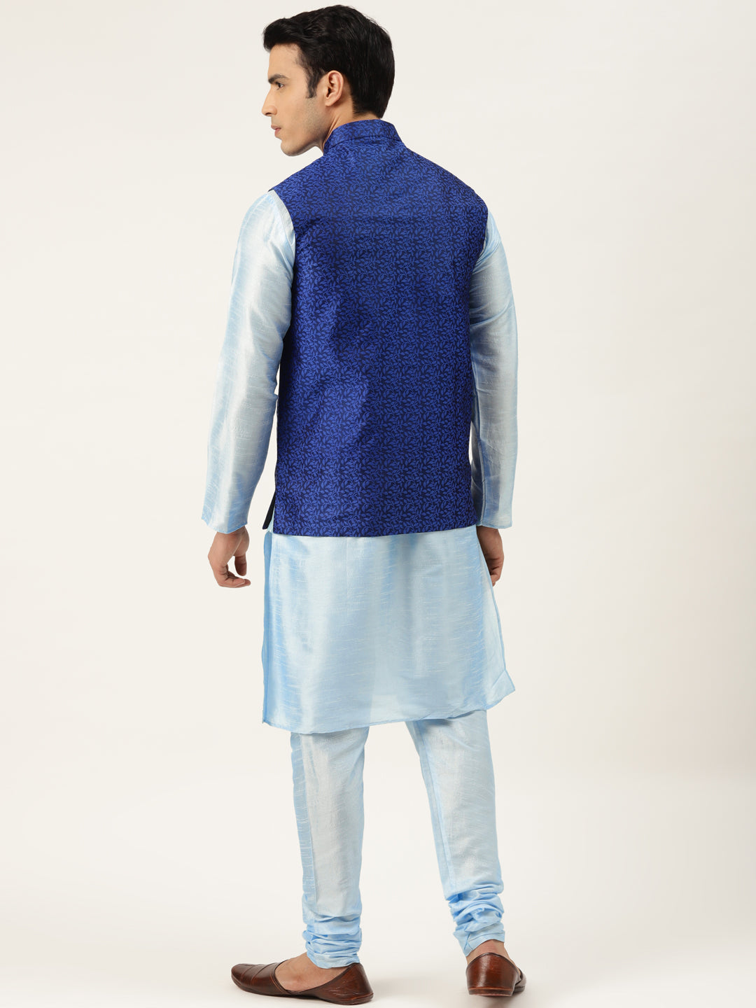 Men's Silk Blend Skyblue Kurta Pyjama & Royalblue Nehrujacket Combo - Sojanya