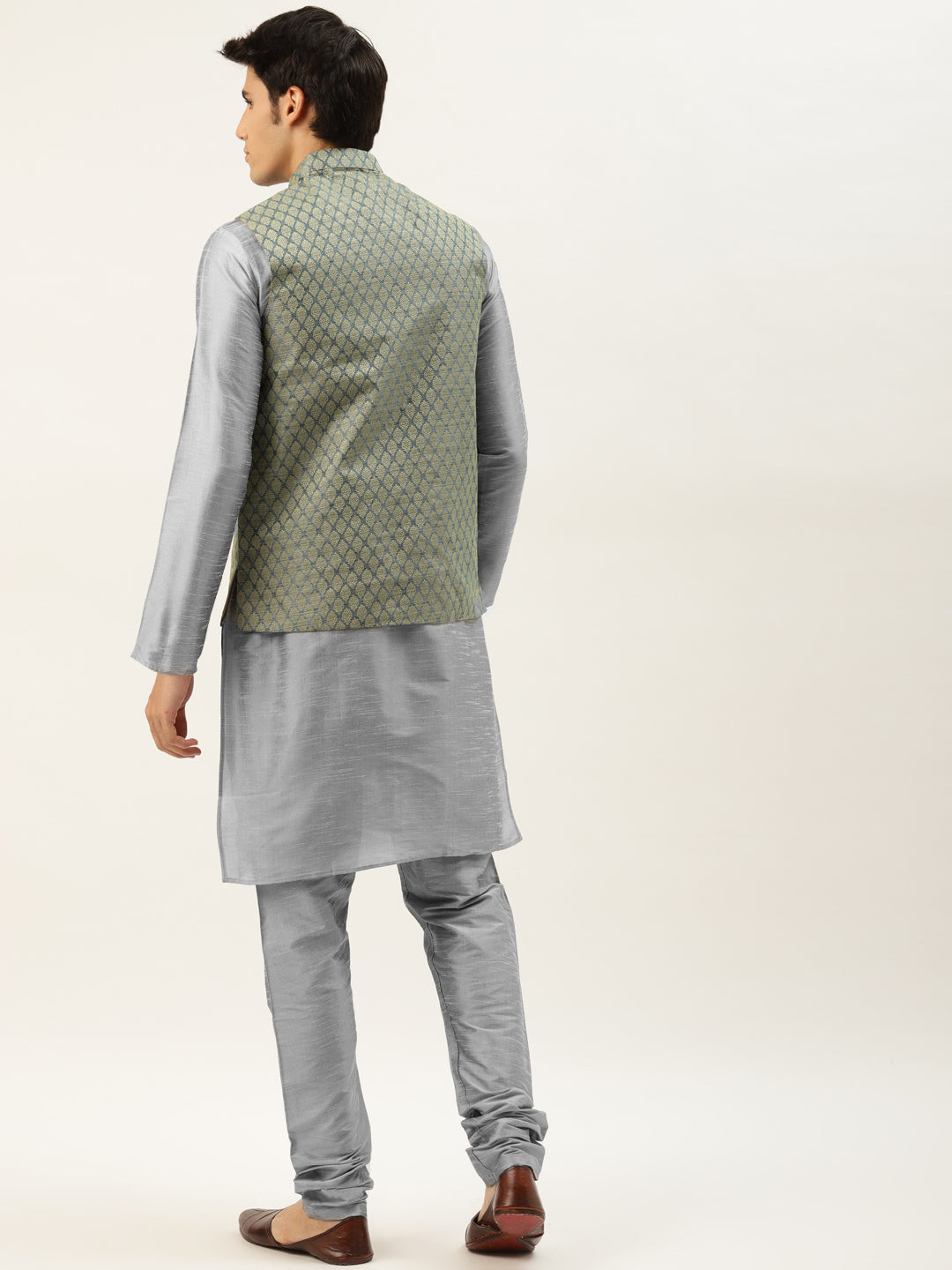 Men's Silk Blend Grey Kurta Pyjama & Teal Green Nehrujacket Combo - Sojanya