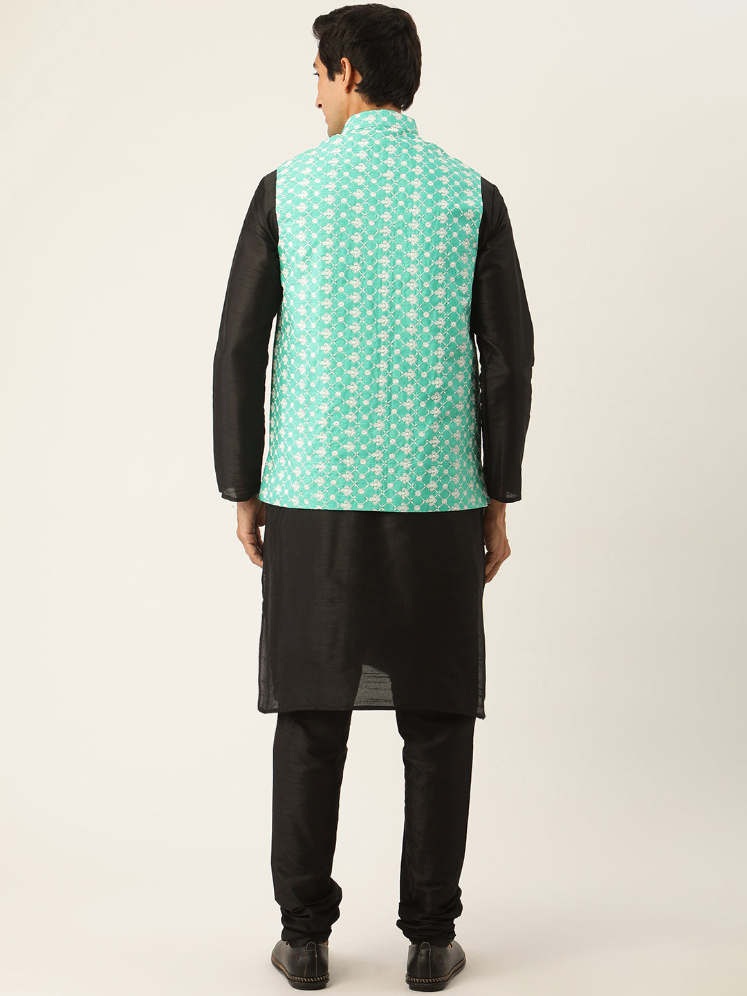 Men's Silk Blend Black Kurta Pyjama & Ramagreen Nehrujacket Combo - Sojanya