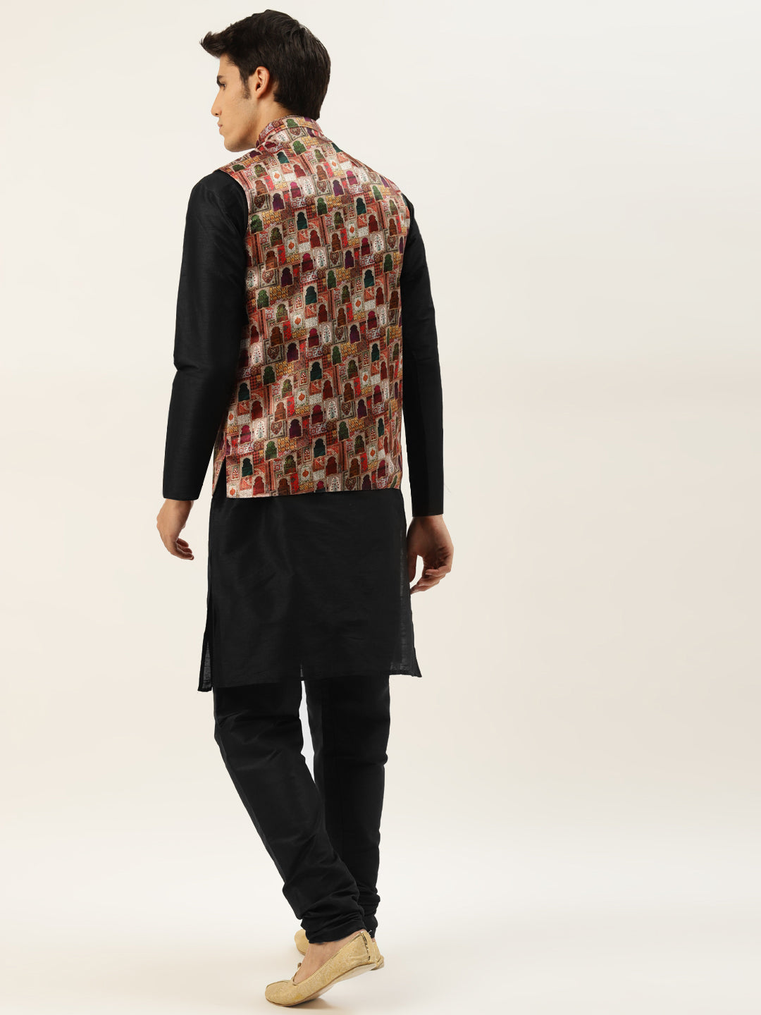 Men's Silk Blend Black Kurta Pyjama & Magenta Nehrujacket Combo - Sojanya