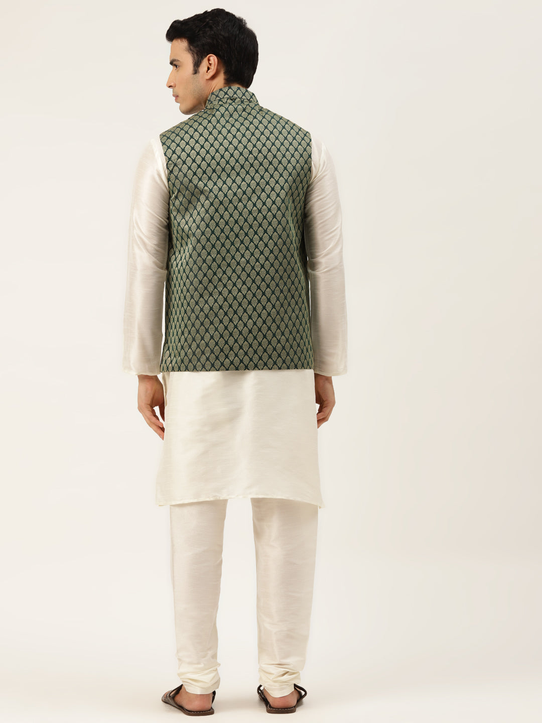 Men's Silk Blend Off White Kurta Pyjama & Dark Green Nehrujacket Combo - Sojanya