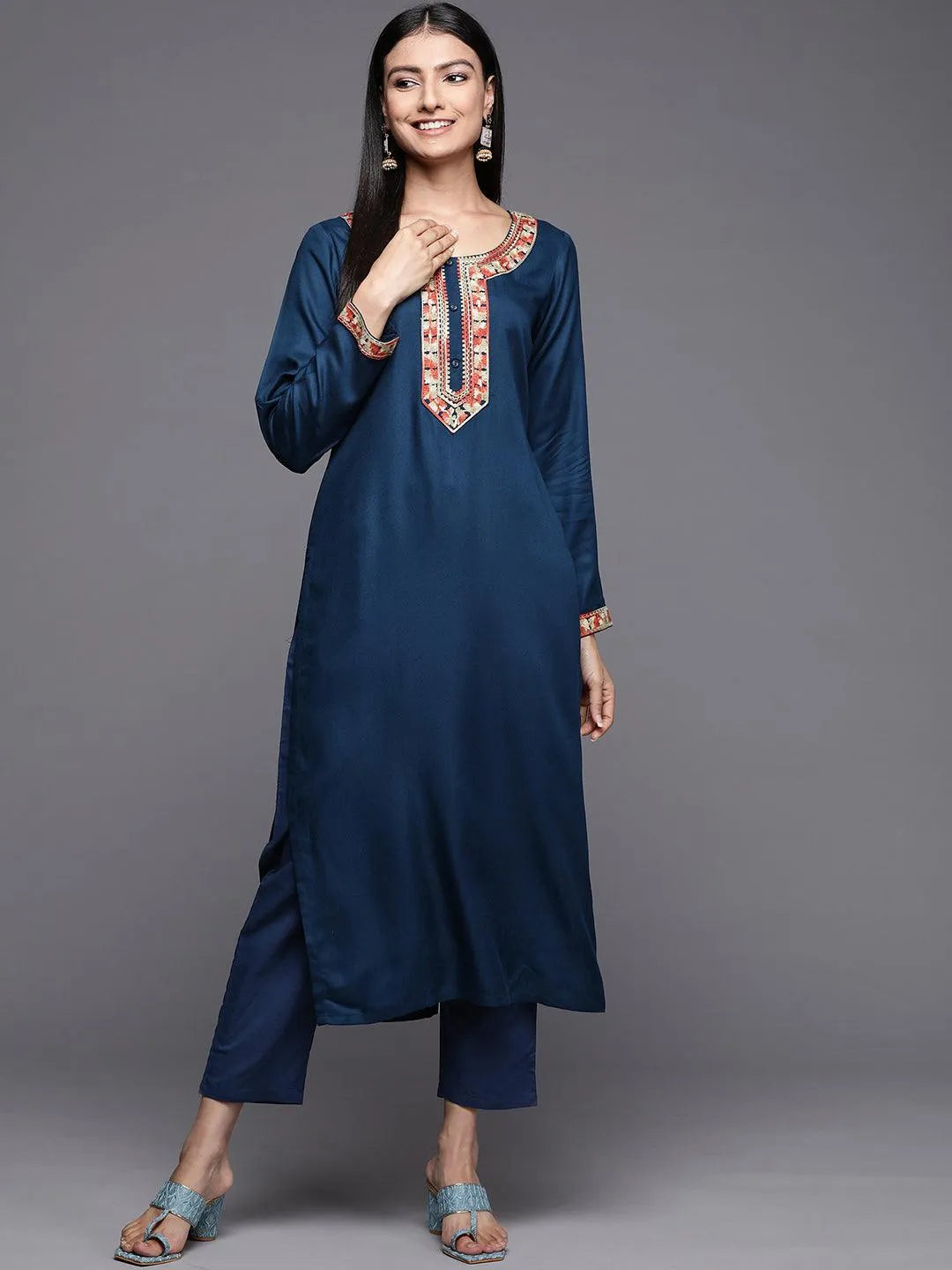 Teal Embroidered Pashmina Wool Straight Kurta - Jashvi