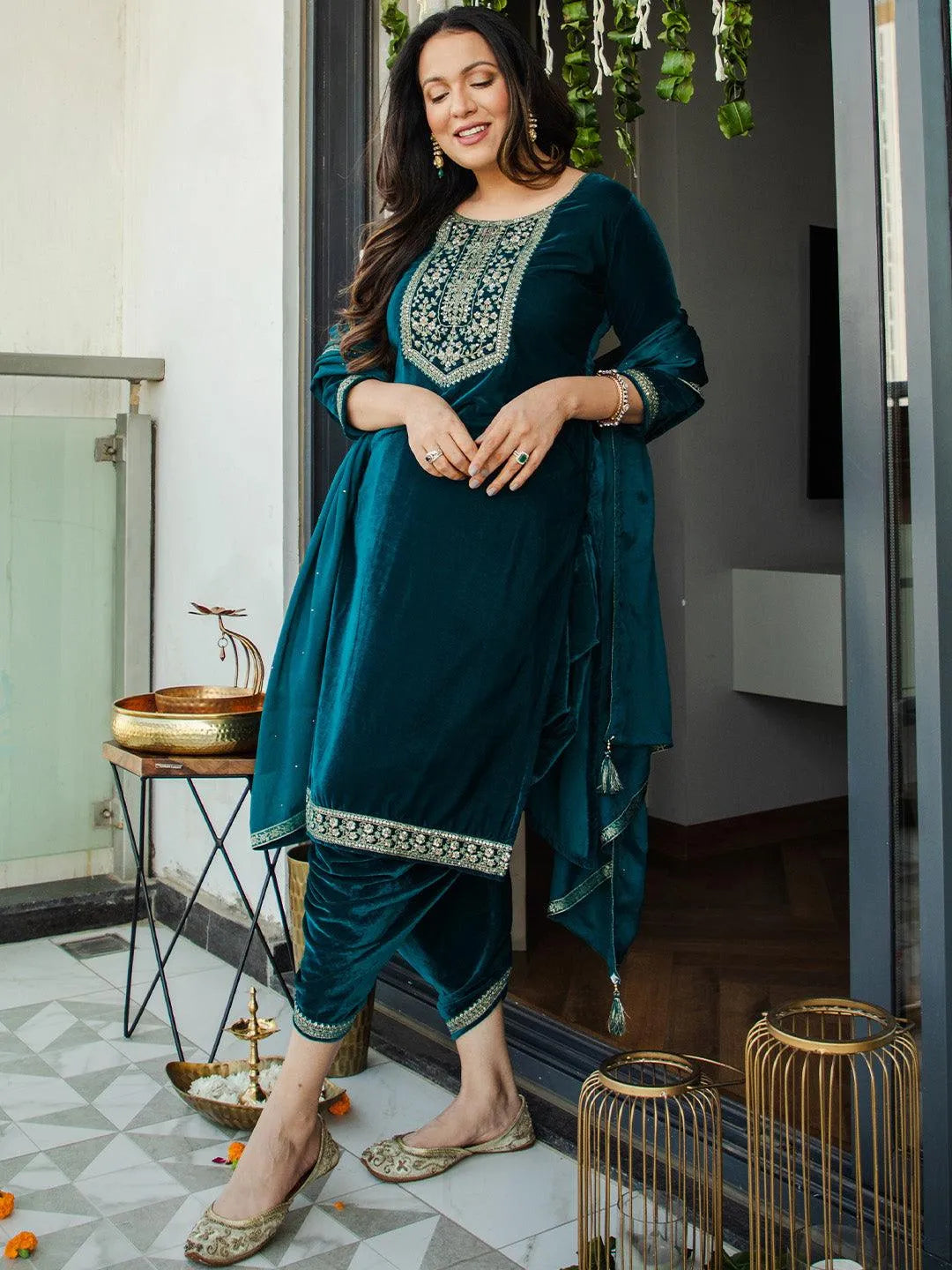 Teal Yoke Design Velvet Straight Suit Set - Jashvi