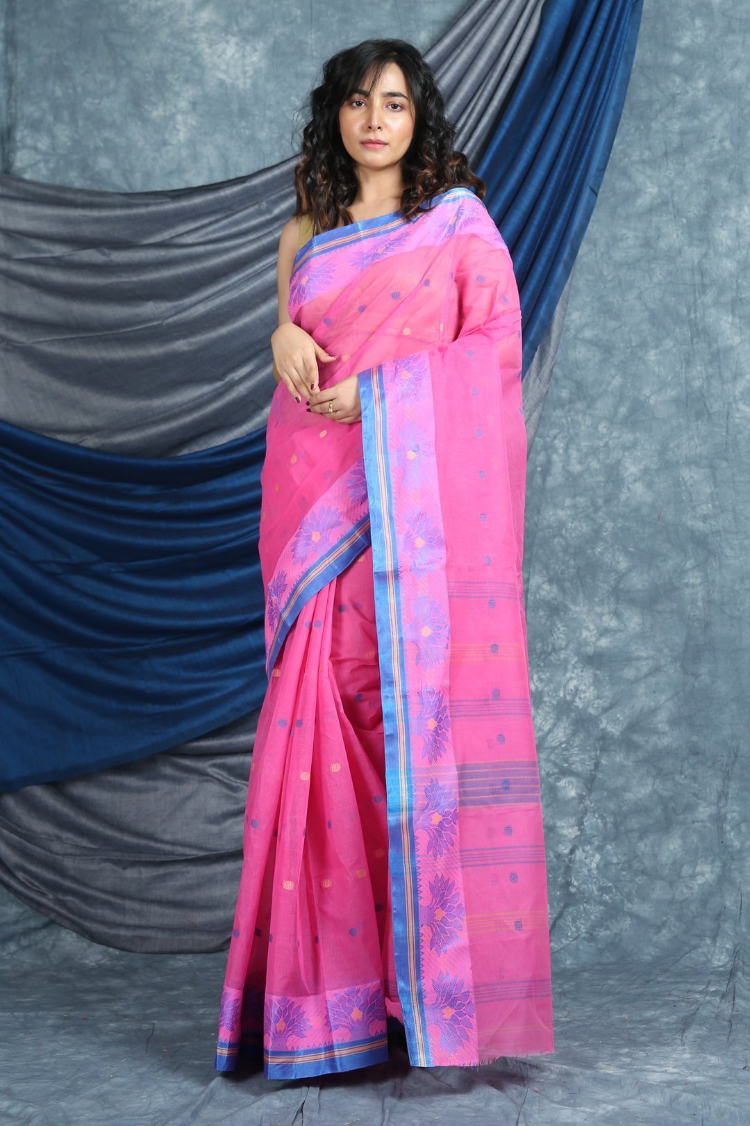 Women's Handwoven Cotton Tant Saree - Arhi