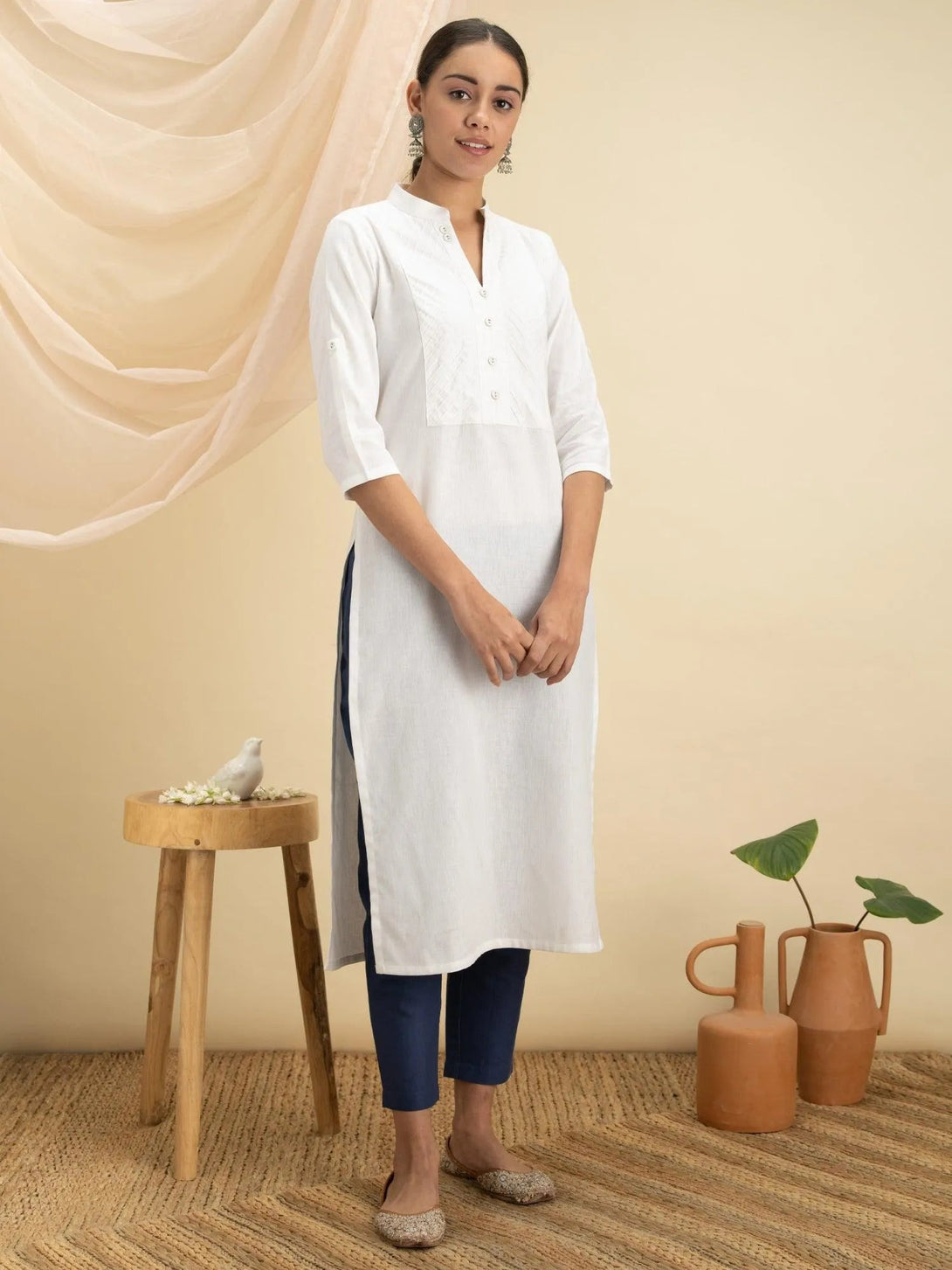 White Solid Cotton Kurta - Jashvi