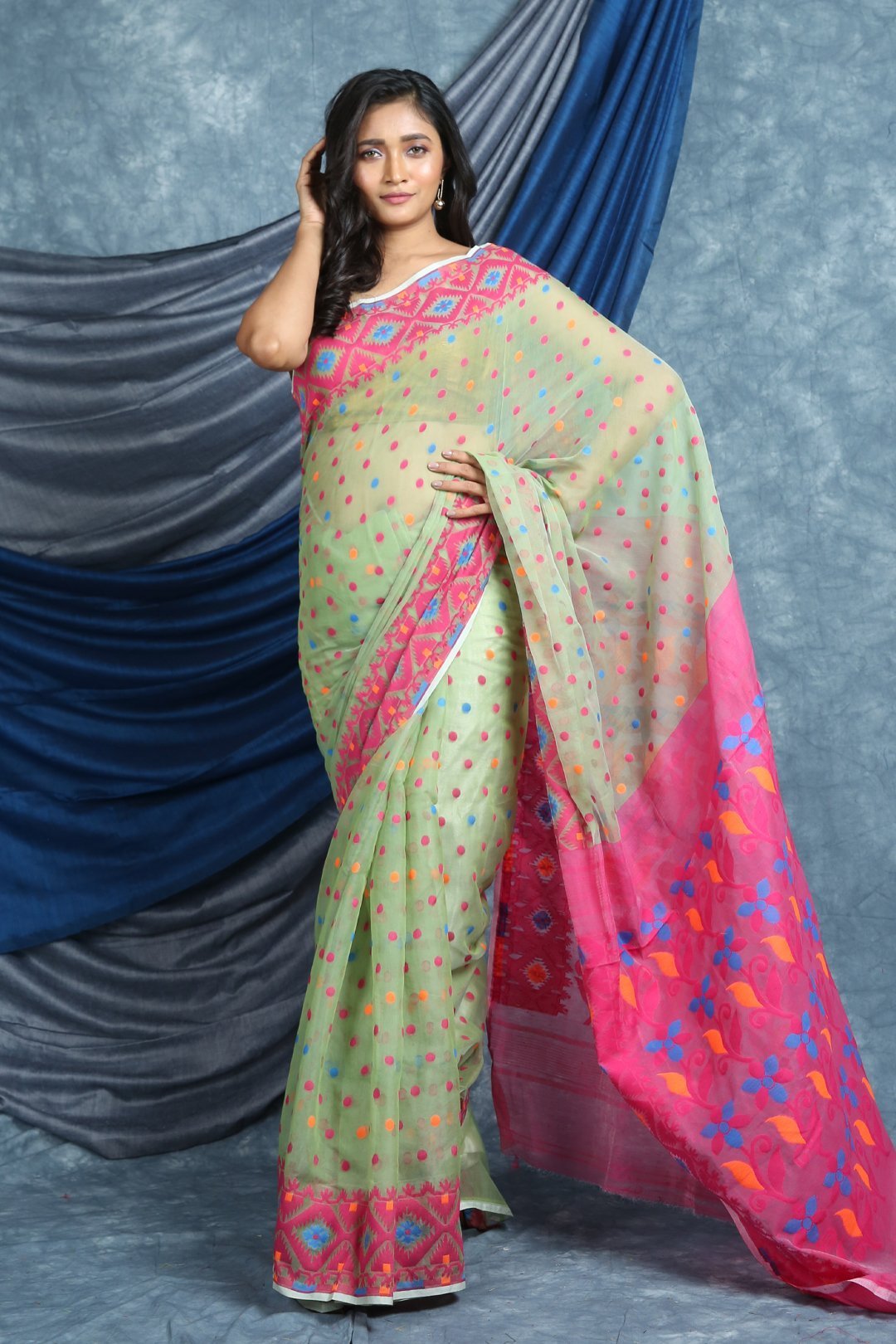 Women's Allover Buta Weaving Jamdani Saree - Arhi