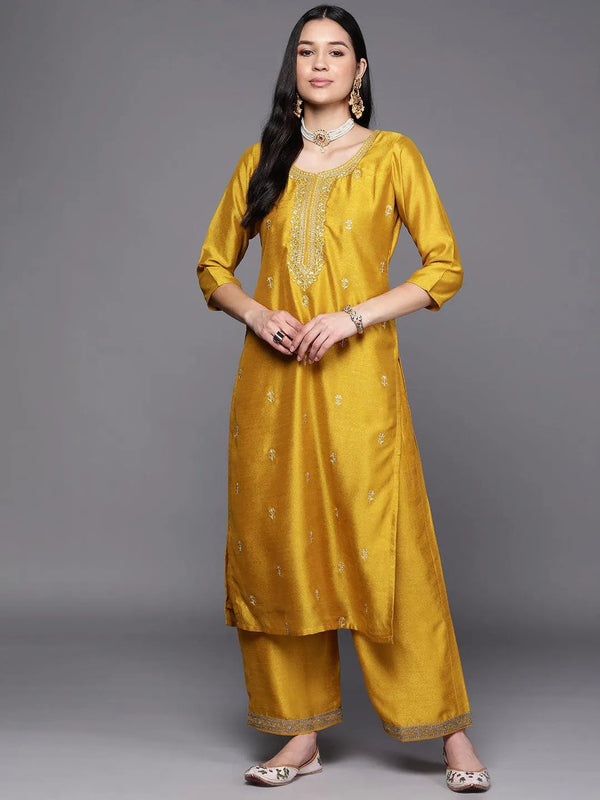 Yellow Embroidered Silk Straight Kurta - Jashvi