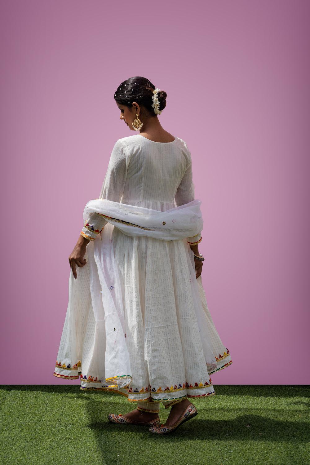 Mehfil White Anarkali Set - Indiakreations