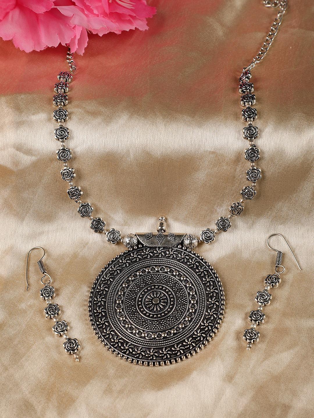 Women's Silver Plated Spherical Jewellery Set With Ring And Nosepin - Jazz And Sizzle - Indiakreations