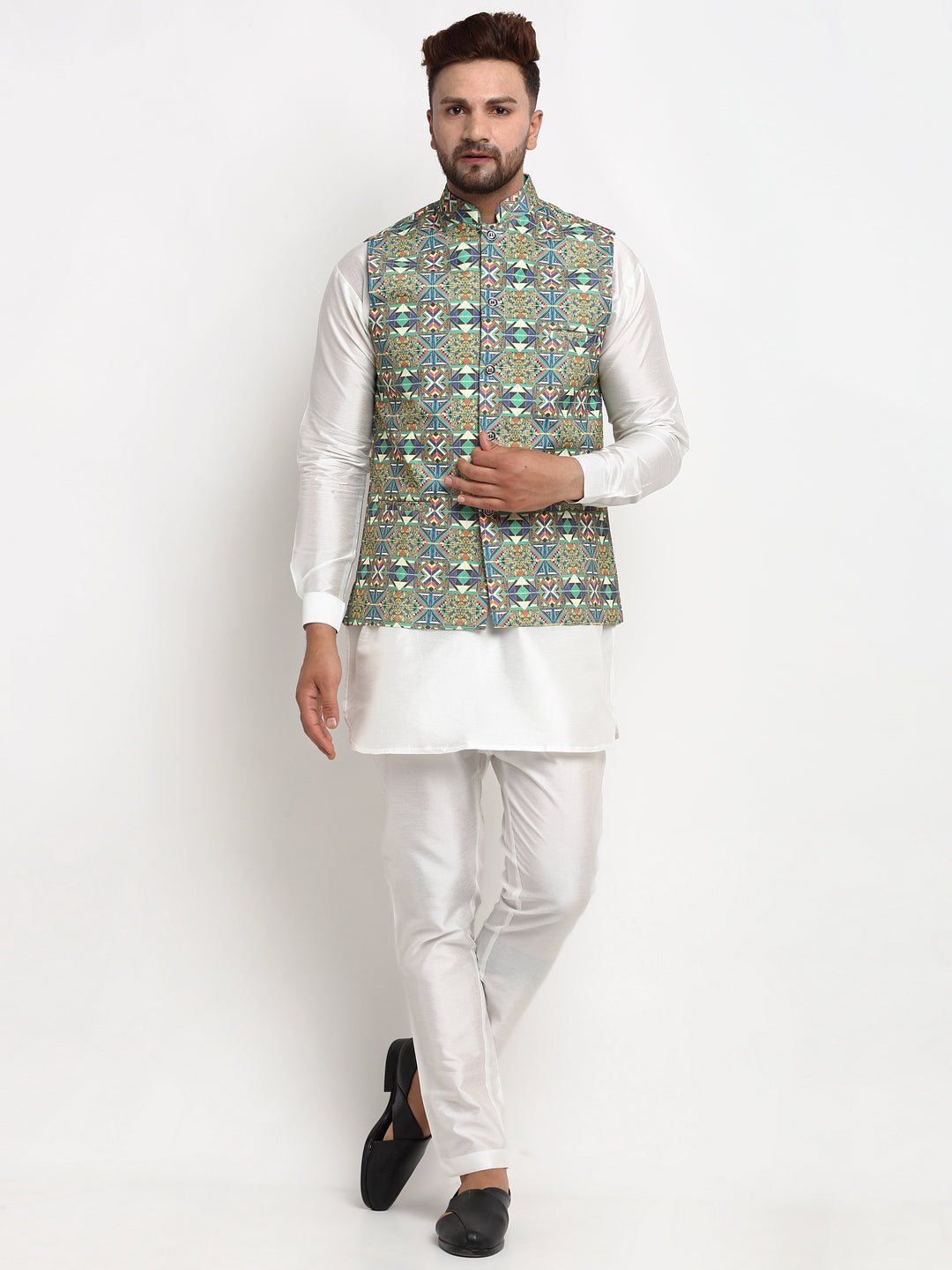 Men's Silk Blend White Kurta With Pyjama & Multi Printed Nehru Jacket - Benstoke