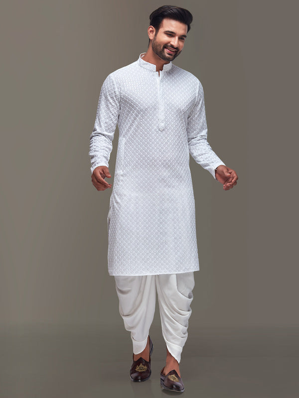 White Men's Kurta for Men with Sophisticated Threadwork