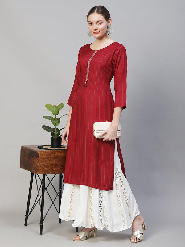 Floral Printed Straight Fit Kurta – Maroon - Indiakreations