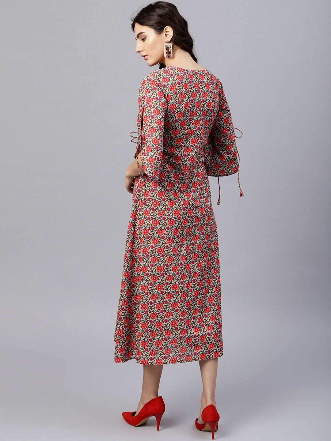 Floral multi Printed A-Line Kurta with Keyhole neck and 3/4 sleeves | NOZ2TOZ - Made In INDIA.