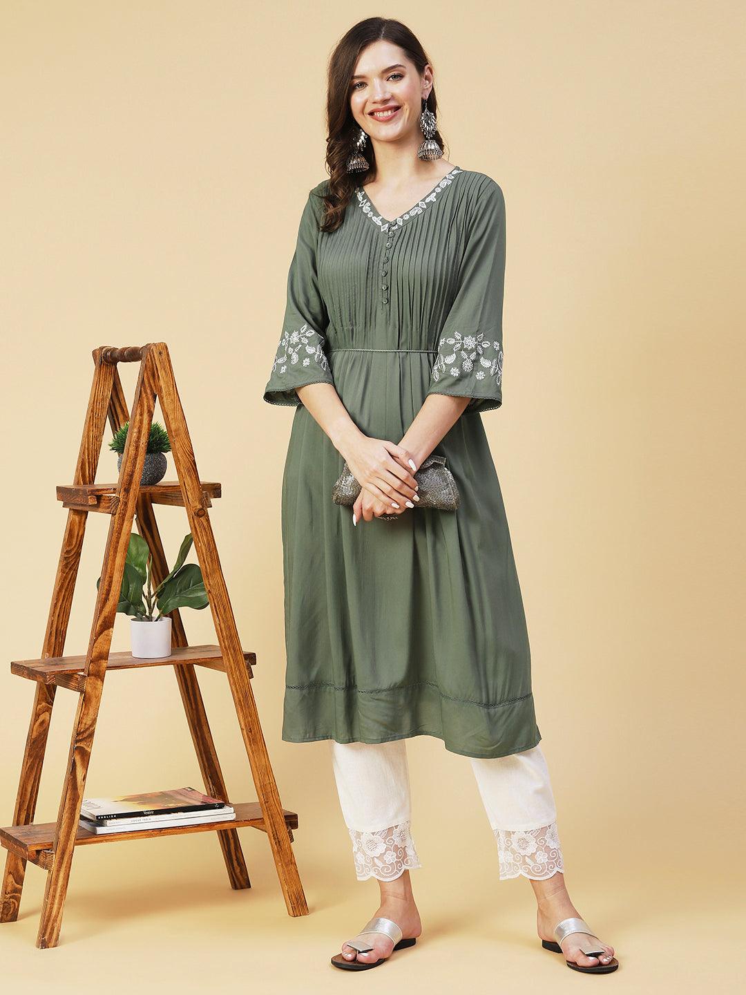 Solid Resham Embroidered Pintucks Kurta With Belt - Olive - Indiakreations