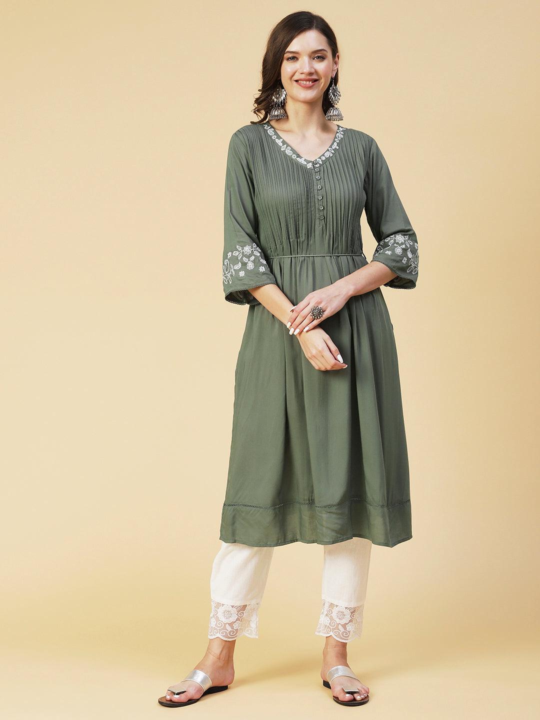 Solid Resham Embroidered Pintucks Kurta With Belt - Olive - Indiakreations