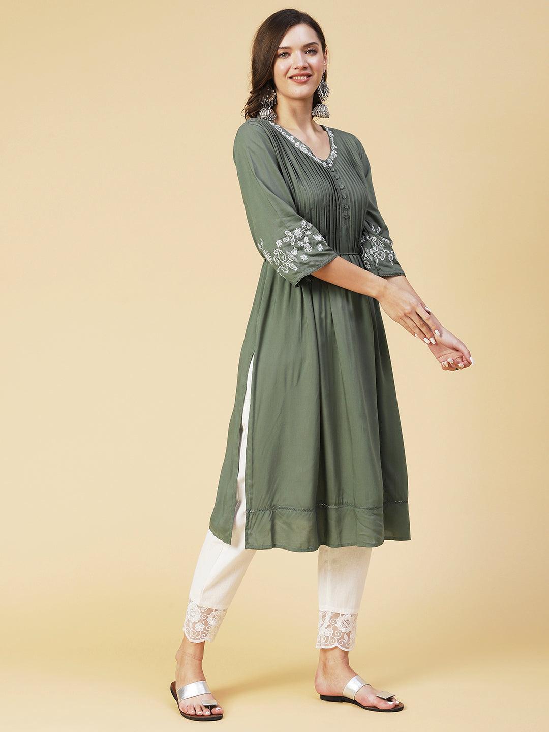 Solid Resham Embroidered Pintucks Kurta With Belt - Olive - Indiakreations