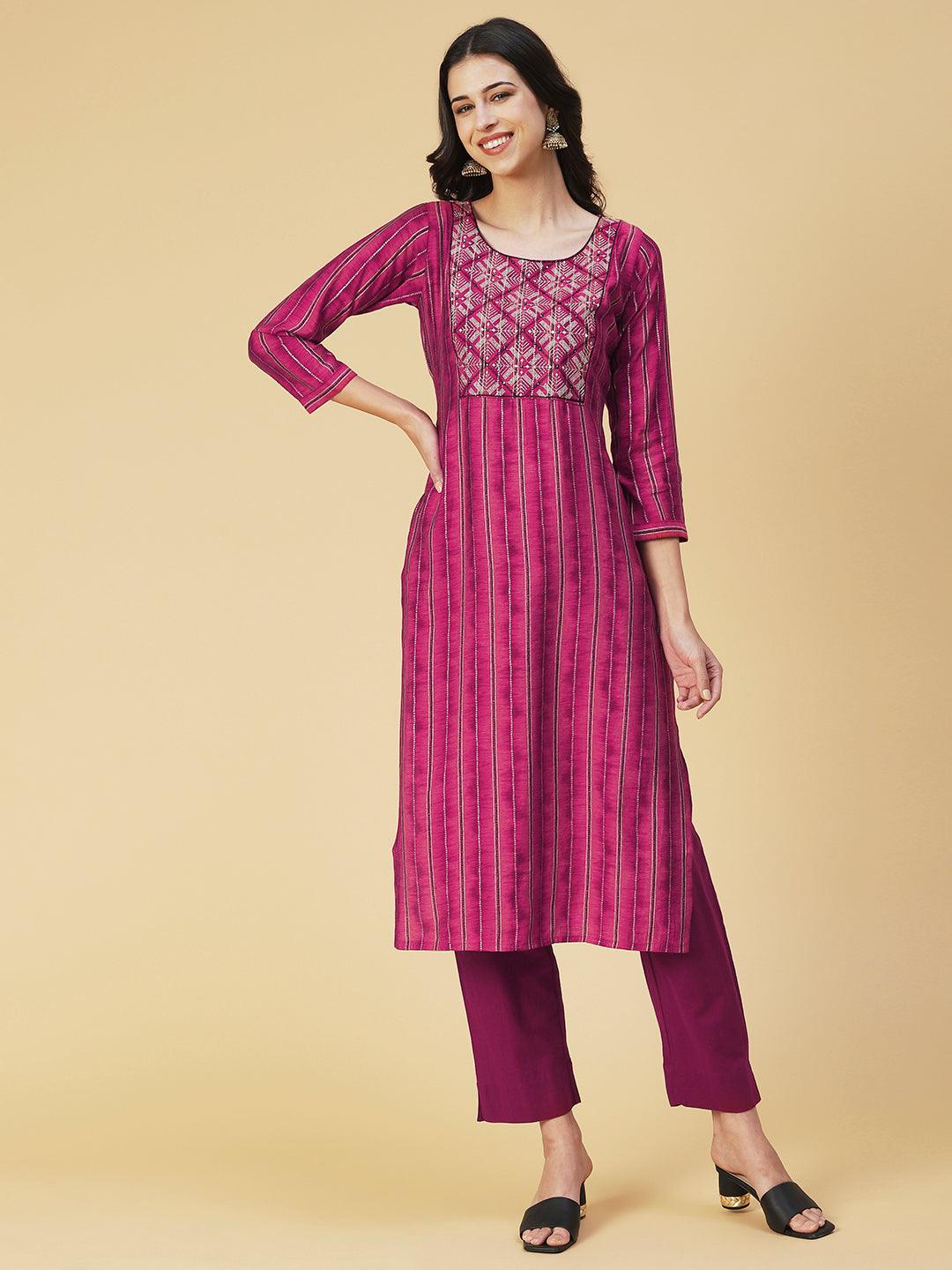 Textured & Stripes Printed Zari Embroidered Kurta - Magenta - Indiakreations