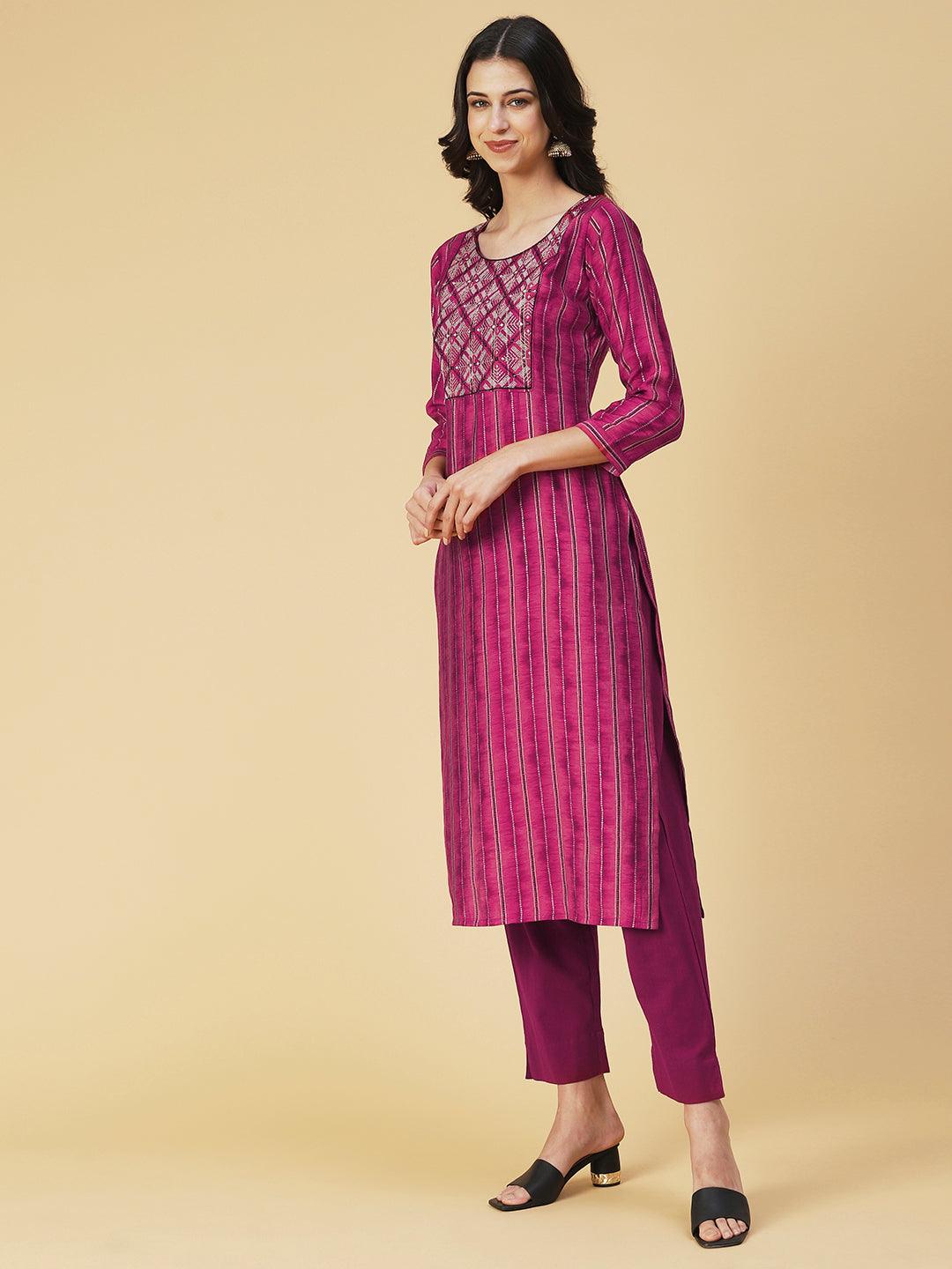 Textured & Stripes Printed Zari Embroidered Kurta - Magenta - Indiakreations