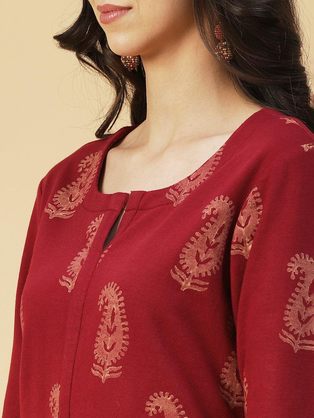 Winter Edition Paisley Printed Straight Fit Kurta with Stole - Maroon - Indiakreations