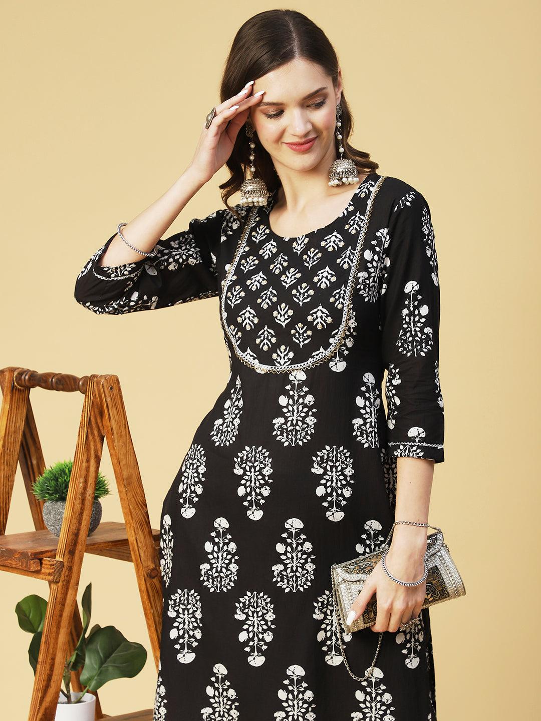 Floral Printed & Embroidered Straight Fit Kurta with Pant - Black - Indiakreations