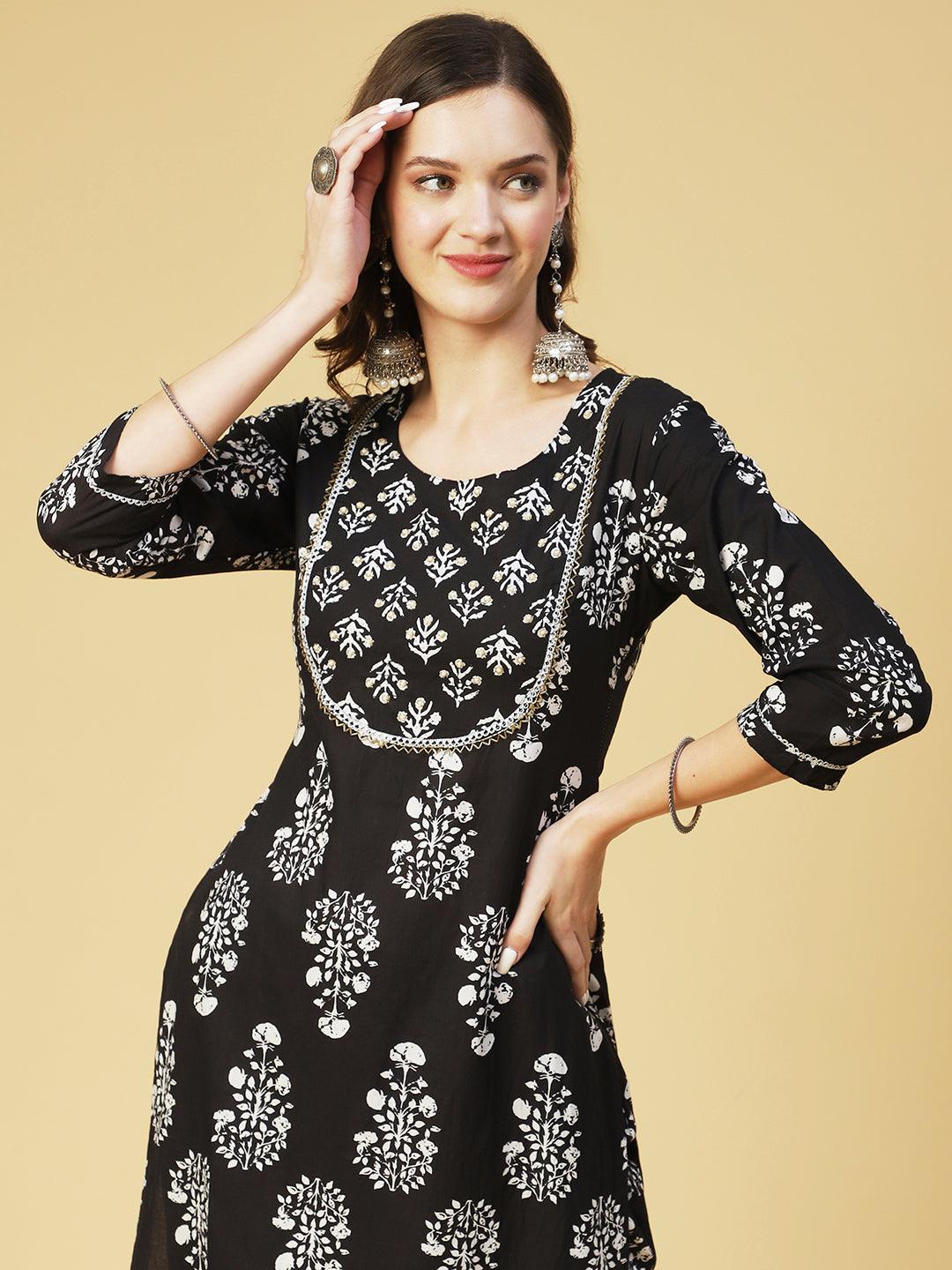 Floral Printed & Embroidered Straight Fit Kurta with Pant - Black - Indiakreations