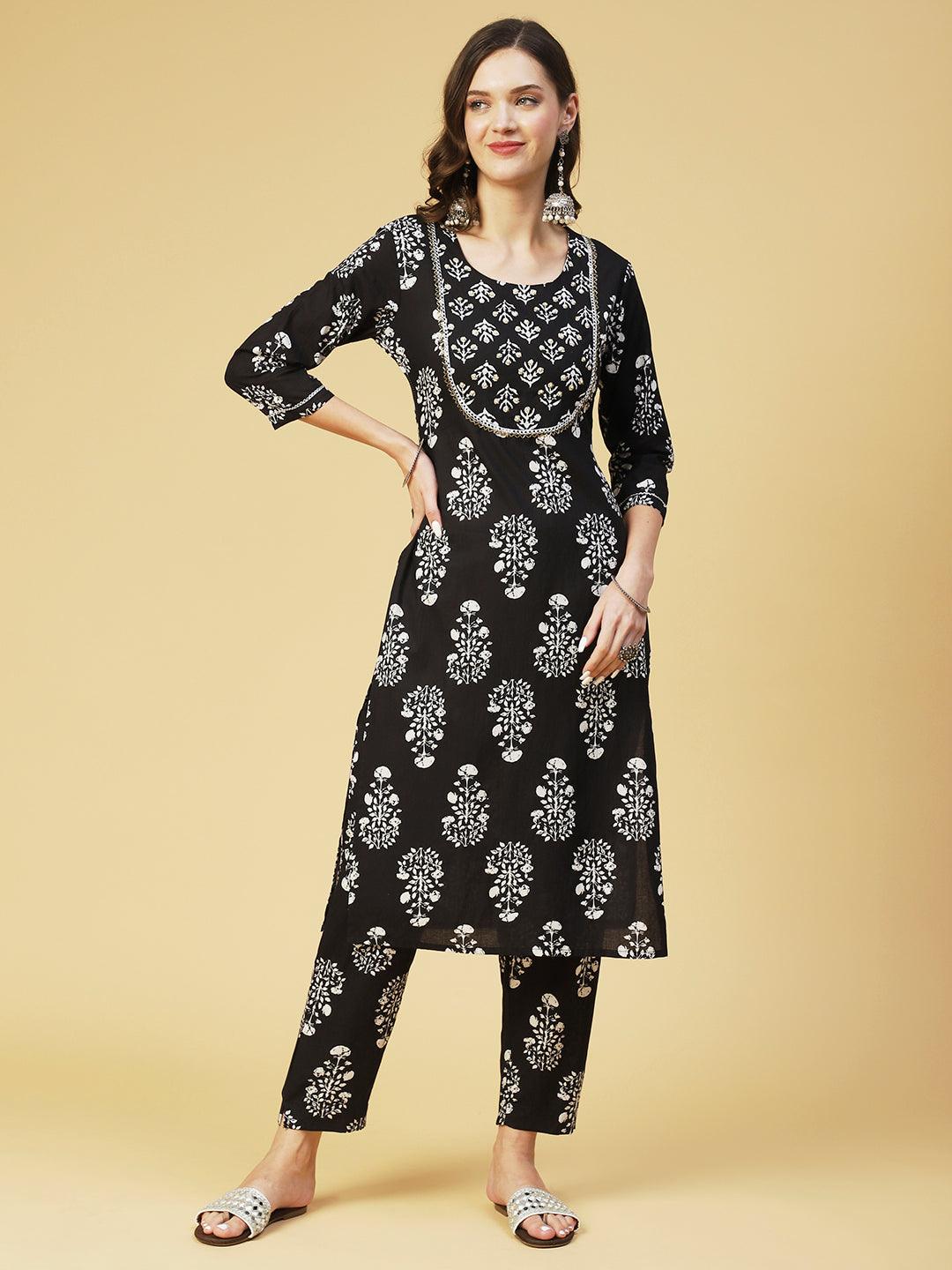 Floral Printed & Embroidered Straight Fit Kurta with Pant - Black - Indiakreations