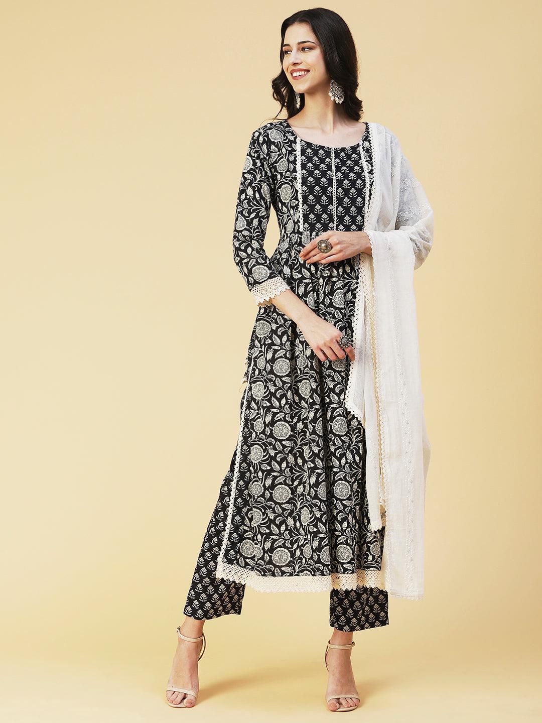 Floral Printed Kurta With Pants & Embroidered Dupatta - Black & White - Indiakreations