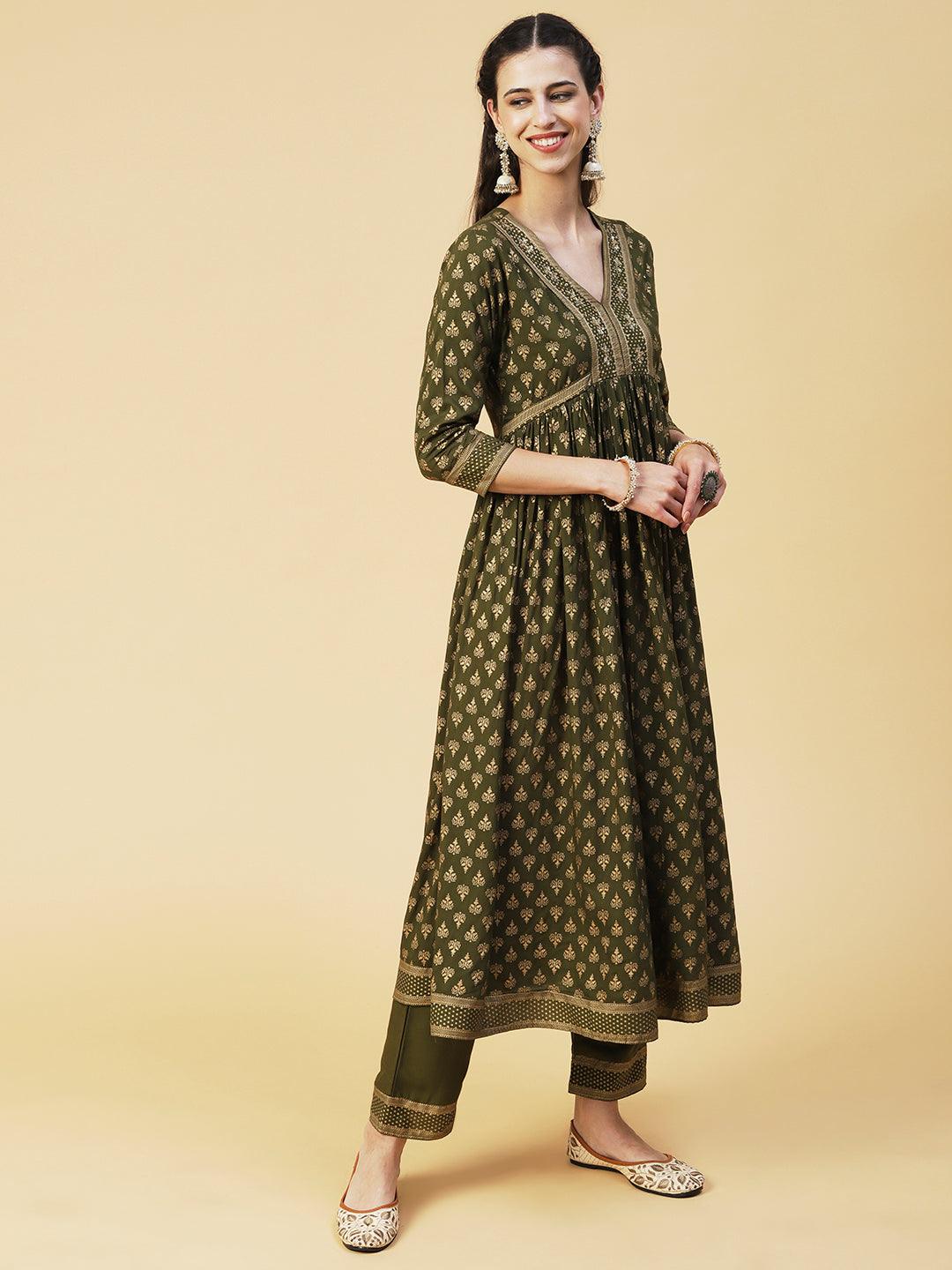 Ethnic Foil Printed Zari Embroidered Kurta With Pants & Dupatta - Green - Indiakreations