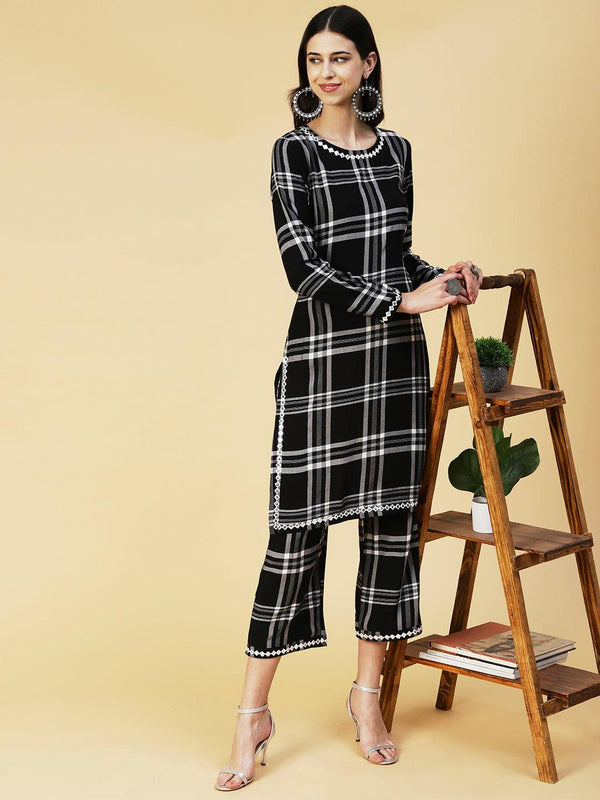 Checks Pattern & Mirror Embroidered Co-ord Set - Black - Indiakreations