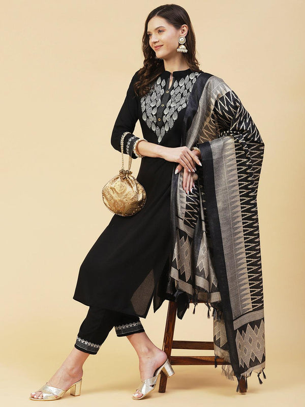 Solid Zari Embroidered Kurta With Pants & Chevron Printed Dupatta - Black - Indiakreations