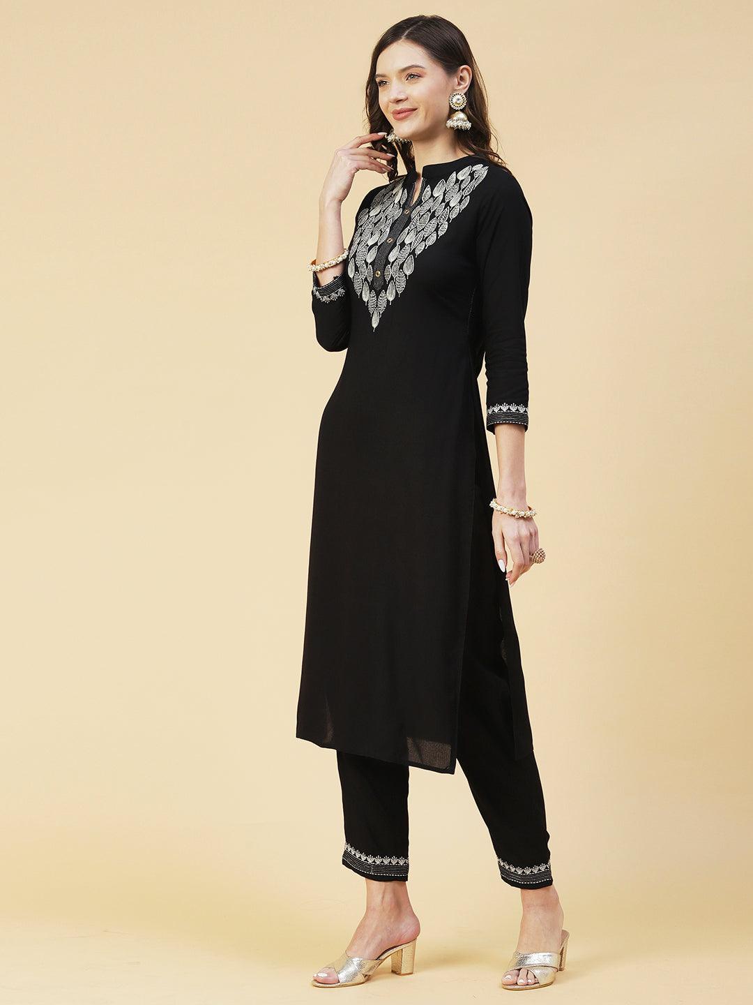 Solid Zari Embroidered Kurta With Pants & Chevron Printed Dupatta - Black - Indiakreations