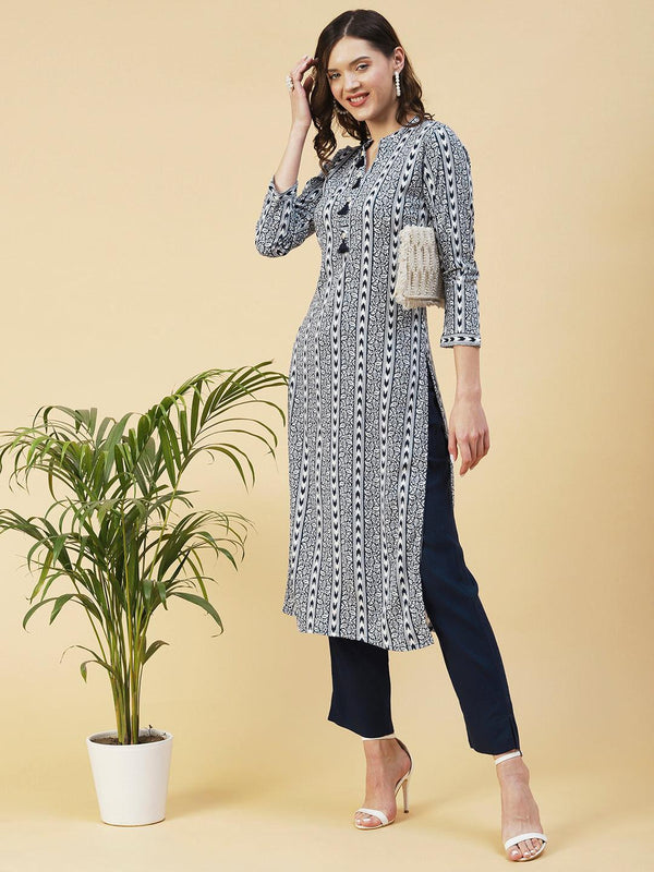 Ethnic Stripes Printed Straight Fit Kurta - Blue - Indiakreations