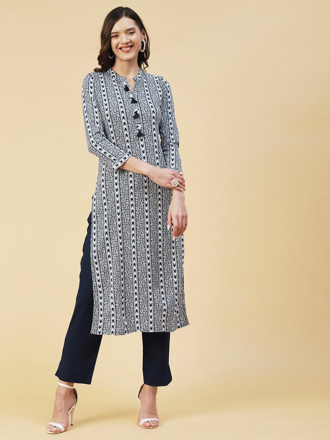 Ethnic Stripes Printed Straight Fit Kurta - Blue - Indiakreations