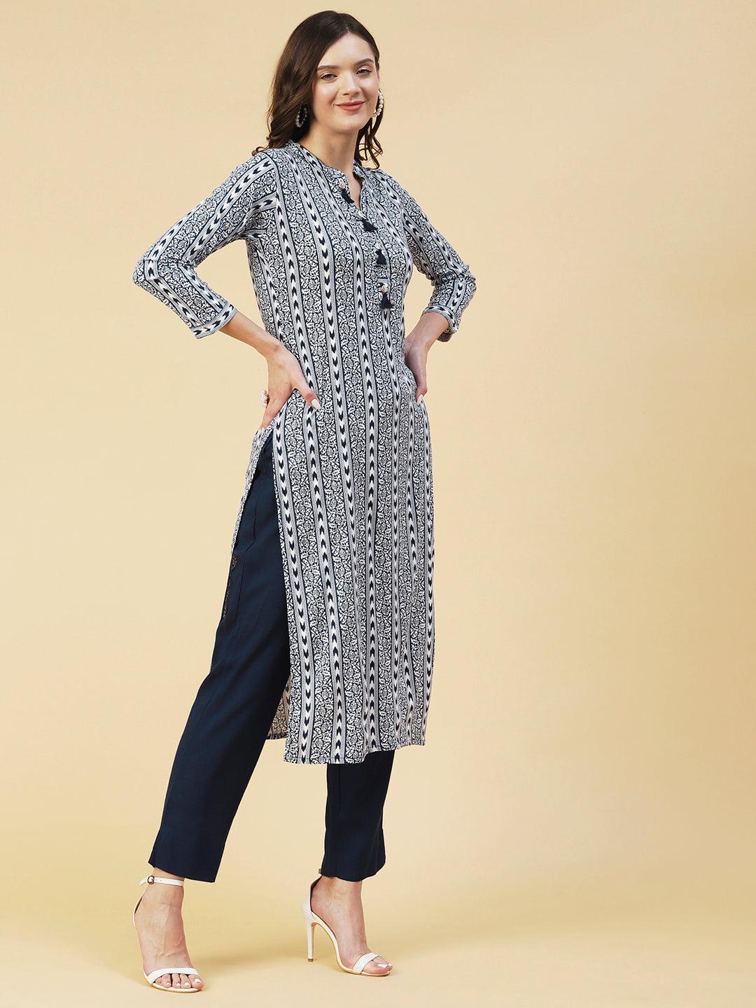 Ethnic Stripes Printed Straight Fit Kurta - Blue - Indiakreations