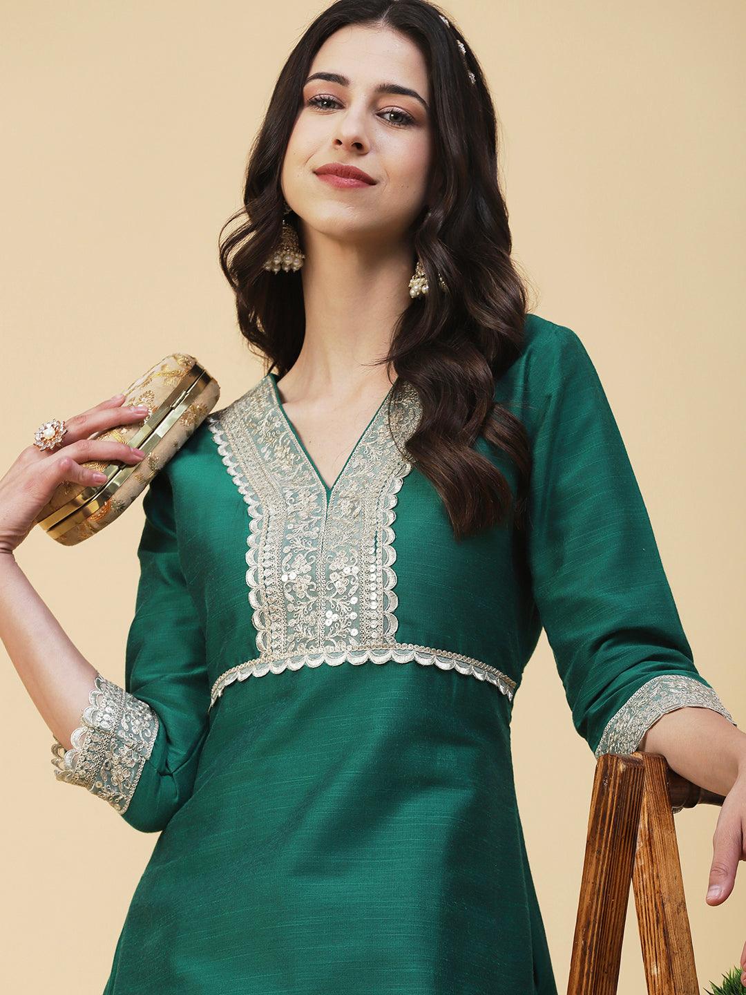 Ethnic Embroidered Straight Fit Kurta - Dark Green - Indiakreations