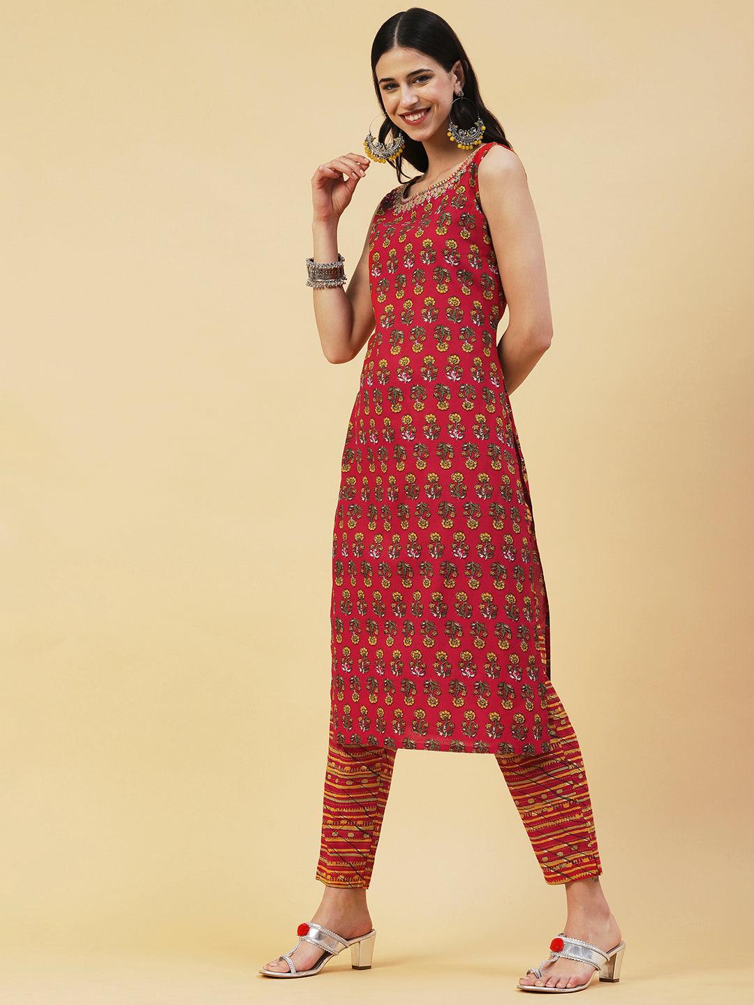 Floral Printed Straight Fit Kurta with Pant - Red - Indiakreations